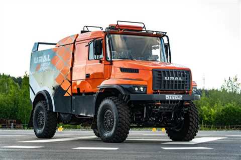 Ural Automotive Plant creates rally raid team