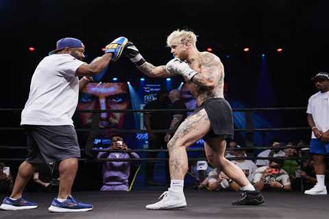 Jake Paul Recruits Secret Weapon in Training Camp for First Ten-Round Fight Against Ex-UFC Star..