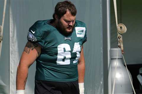 Josh Sills set to rejoin the Eagles’ roster