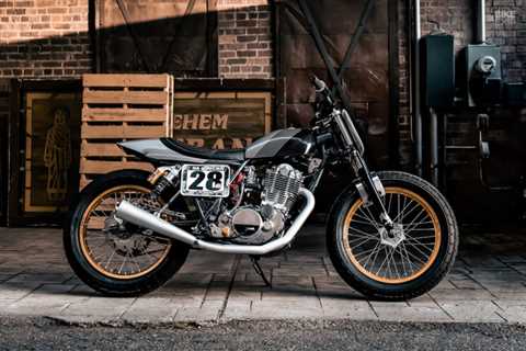 Smoke Show: A svelte Yamaha SR500 flat tracker from Idaho