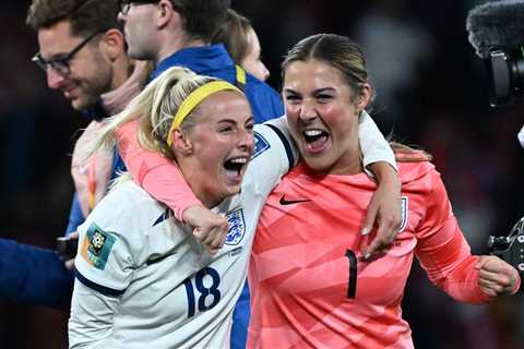 Women’s World Cup: Lionesses without their top scorer as dangerous quarter-final against Colombia..