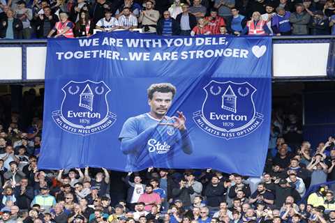 Everton Fans Show Support for Dele Alli in Touching Gesture