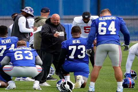 Giants' Andrew Thomas, Evan Neal thankful for O-line continuity