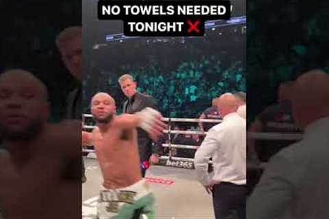 Chris Eubank Jr threw his towels out of the ring after Liam Smith knockout win 👋