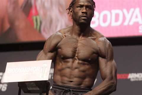 Jared Cannonier to back up Adesanya vs. Strickland