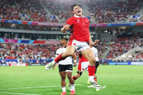 Wales withstand late Fiji fightback to win Rugby World Cup opener