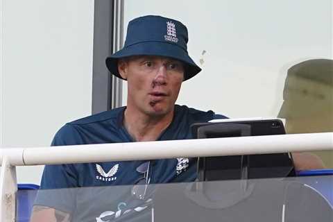 Freddie Flintoff to Continue Coaching England Cricket Team After Near-Fatal Car Crash