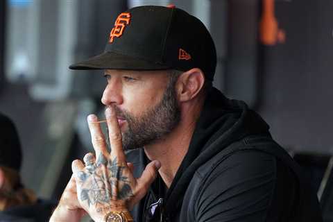 Giants’ Gabe Kapler, Mets’ Buck Showalter Pay the Price for Underachieving Teams