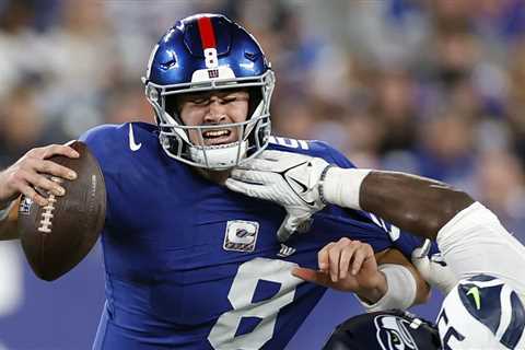 New York Giants fans are irate and fuming in this week’s Enemy Reaction!