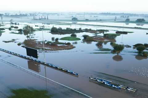 Underwater Racecourses Helpless Against Storm Babet with Mass Cancellations and Parts of Doncaster..