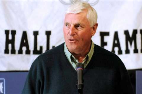 Longtime college basketball coach Bob Knight dead at age 83