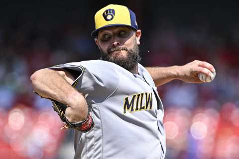 Have Cutter, Won’t Travel: Wade Miley Stays Put in Milwaukee