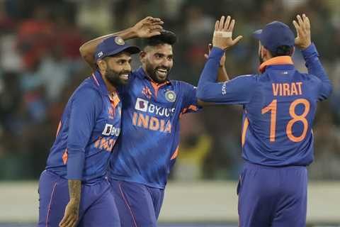 Men's ODI rankings: Siraj is the new No. 1 bowler; Gill overtakes Kohli on batters' table