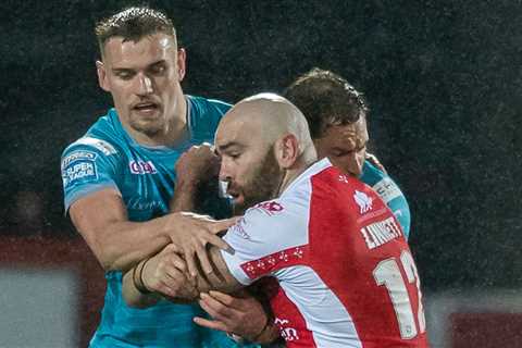 Super League: Hull KR surge to victory over Rhinos - as it happened