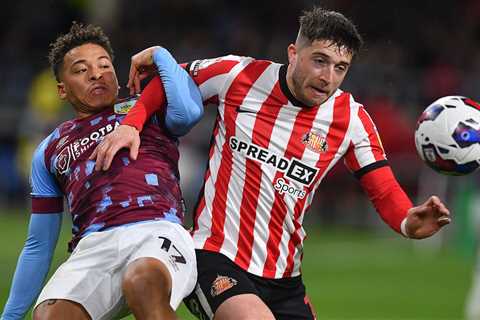 Runaway leaders Burnley held by stubborn Sunderland