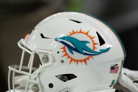 Report: Eagles request to interview Dolphins safeties coach