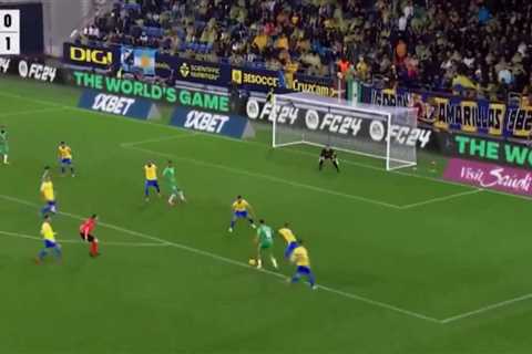 Fans in Awe as Former Premier League Star Scores Sensational Goal on Real Betis Debut