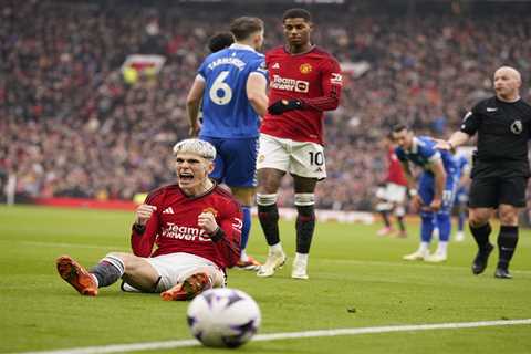 Manchester United Secures Victory Against Everton with Fernandes and Rashford Goals