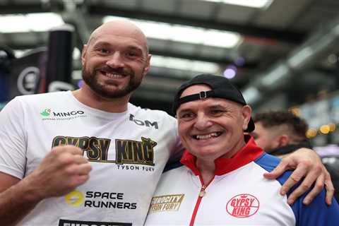 Tyson Fury's Dad Holds the Key to Victory Against Oleksandr Usyk, Claims Derek Chisora