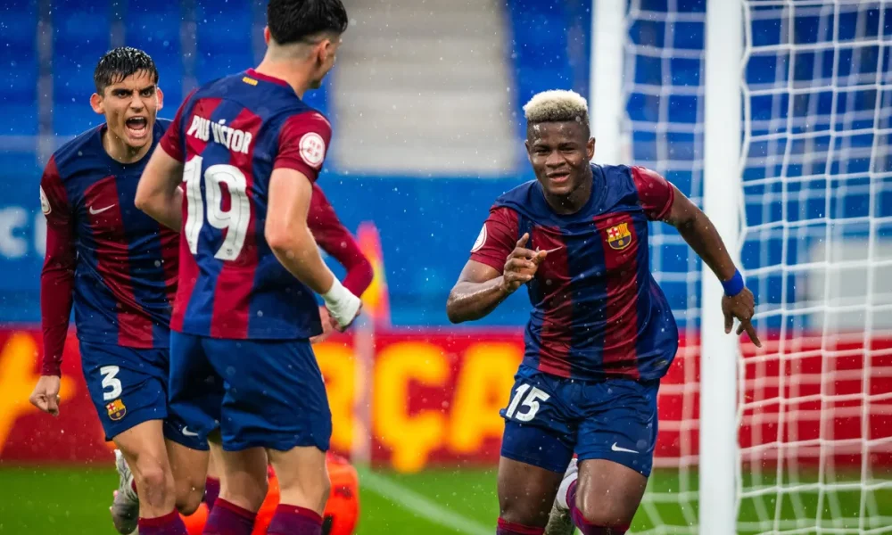 Barcelona make decision on 19-year-old prodigy’s future amid Arsenal, Man United interest