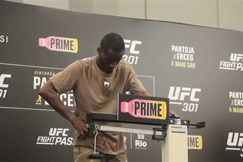 William Gomis struggles to step on scale at UFC 301 weigh-ins, bout cancelled