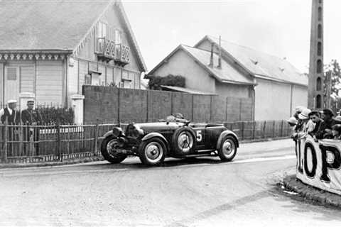 The Bugatti Type 50S