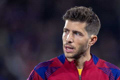 Sergi Roberto’s agent pushing for new two-year contract at Barcelona