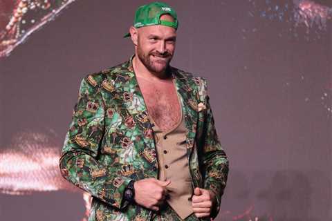 Tyson Fury's Lavish Lifestyle, from Luxury Cars to Million-Pound Mansion