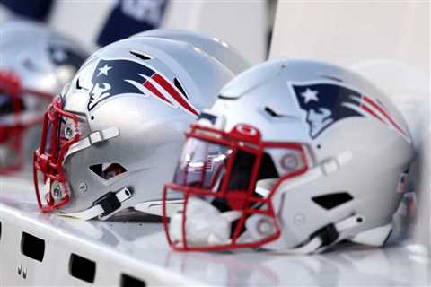 Legendary NFL Coach Visited Patriots Practice Last Week