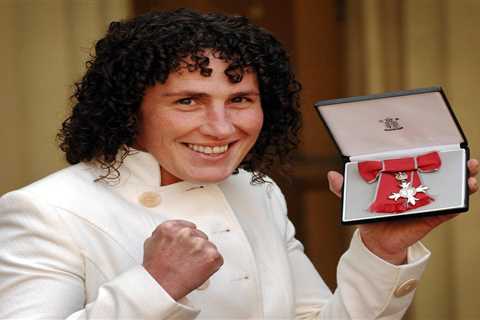 Jane Couch Becomes First British Woman Inducted into Boxing Hall of Fame