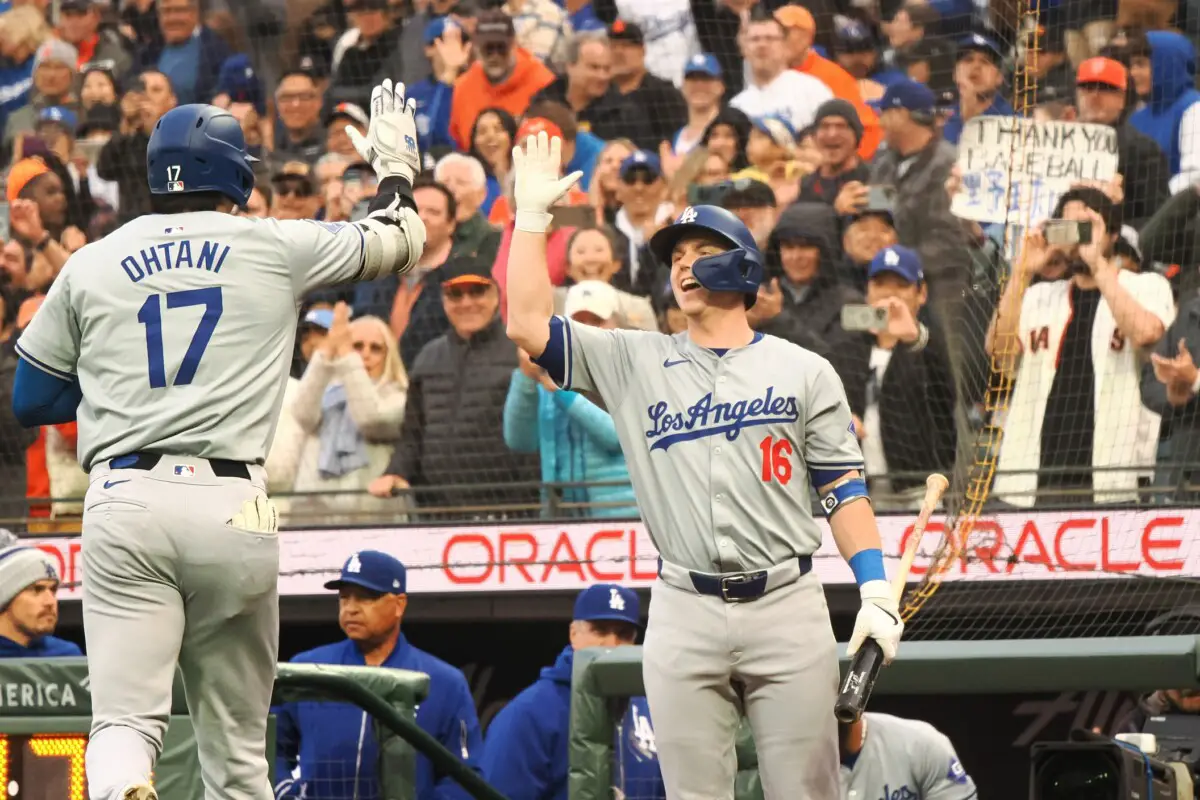 Giants Giving Away ‘Beat LA’ Shirts Against Dodgers in Another Embarrassing Giveaway
