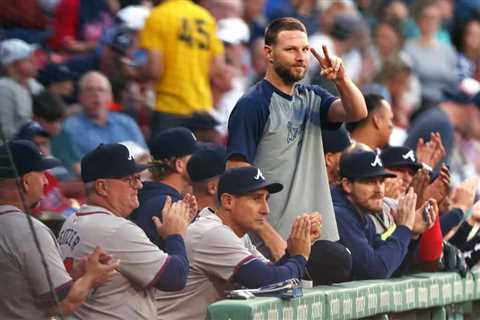 Chris Sale Received A Proper Welcome Home In Boston