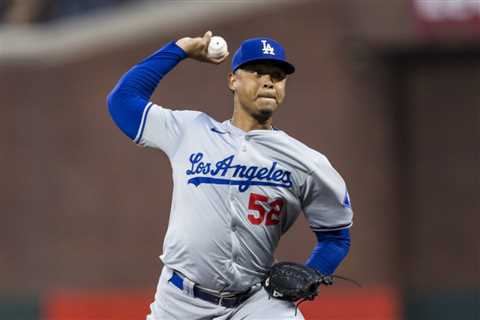 Brewers Sign Elieser Hernandez – MLB Trade Rumors