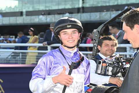 Young Zac Lloyd Claims Stradbroke Handicap 2024 Glory with Stefi Magnetica