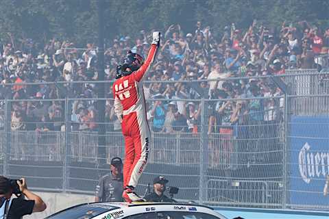 Surprise no more, Shane van Gisbergen captures battle-tested NASCAR Xfinity Series Chicago victory..