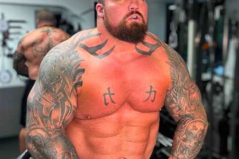 Eddie Hall Closing in on Next Fight with Strongman Rivals in Super-Heavyweight Bout