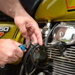 Knives for Motorcycle Riders: Essential Picks for the Road
