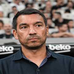 Slot's Genius Move: Snagging Van Bronckhorst for Liverpool's Title Defense