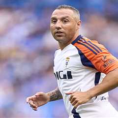 This 40-Year-Old Arsenal Legend Just Pulled Off the Most Heartwarming Career Move I've Ever Seen