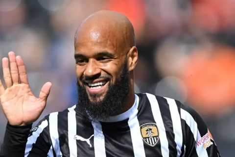 37-Year-Old Goal Machine McGoldrick Joins Barnsley’s Championship Push