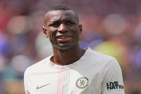 Chelsea's Insane £100m Price Tag for Jackson Has Milan Scratching Their Heads