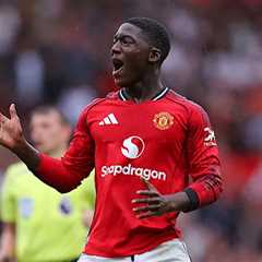Mainoo Uncomfortable Fighting for United Spot – Amorim