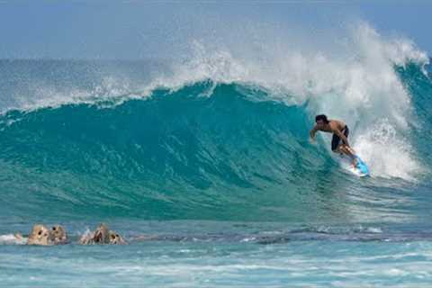 Surf Spots With Rocks In Hawaii