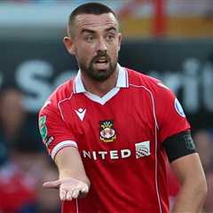 Barnsley Sign Former Wrexham Defender O’Connell