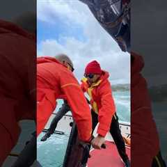 When two worlds collide 🤝 Giovanni Soldini takes Raffaele de Simone out to sea. #FerrariHypersail